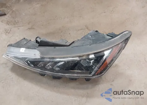 2020 Hyundai Elantra Value Edition z USA, uszkodzony, nr VIN 5NPD84LFXLH619228